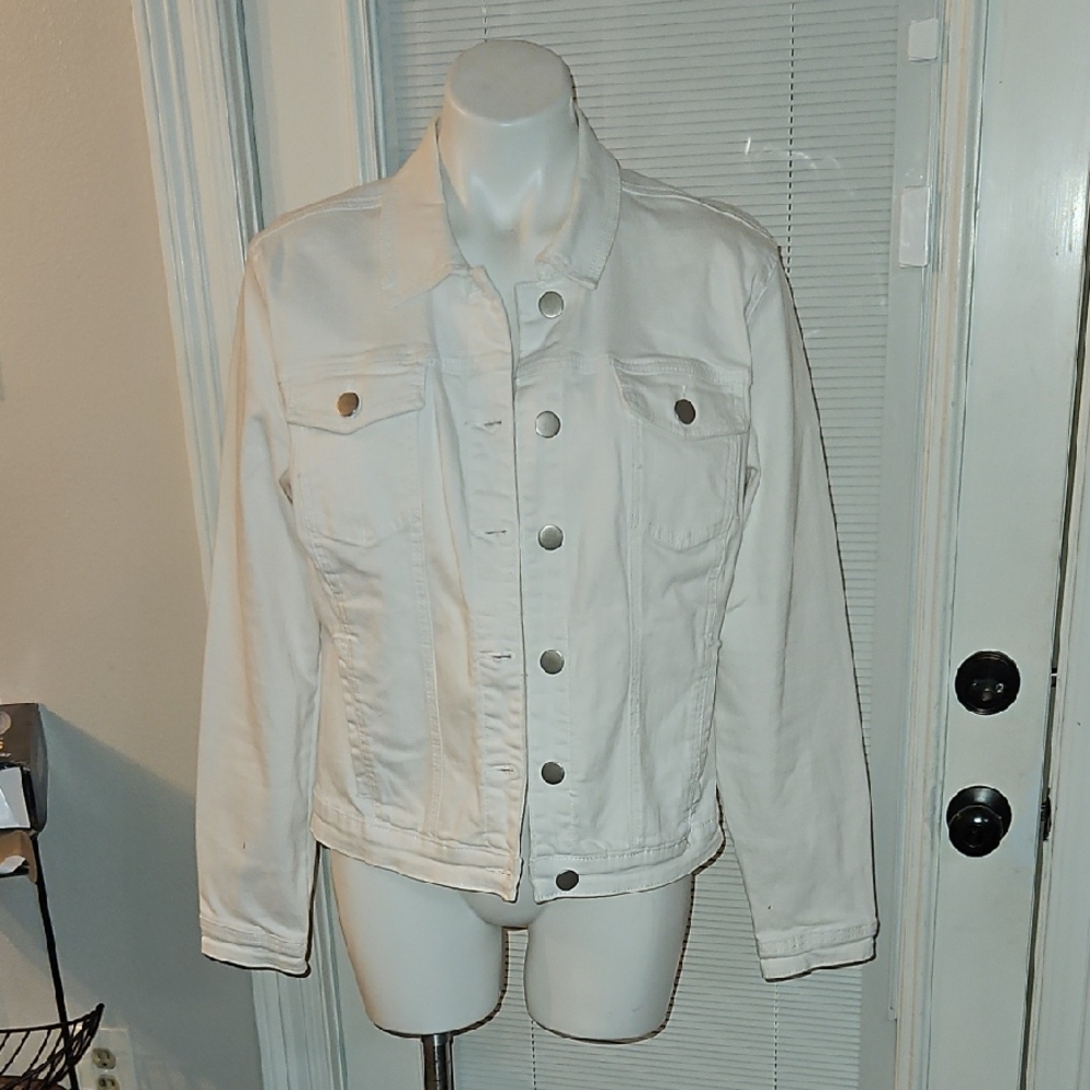 Versona Off-White Denim Jacket